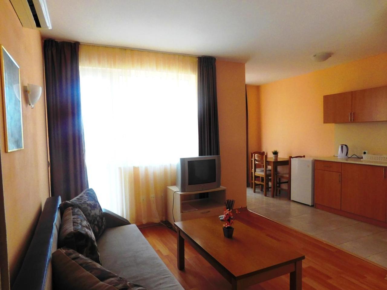 Hotel Darius Hstl Slantschew brjag Exterior foto